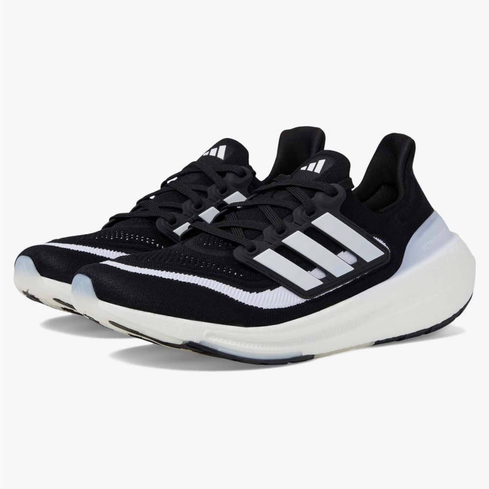 NWT Adidas Ultraboost Light